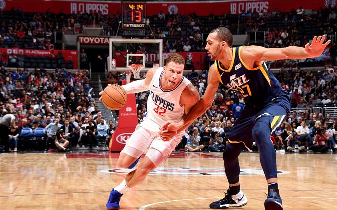 湖人詹姆斯交易尘埃落定：湖人队管理层艰难抉择与未来布局